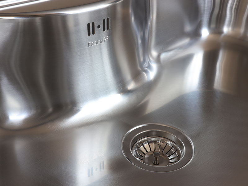Sinks made in Italy, Sink bottom with specially designed inclines