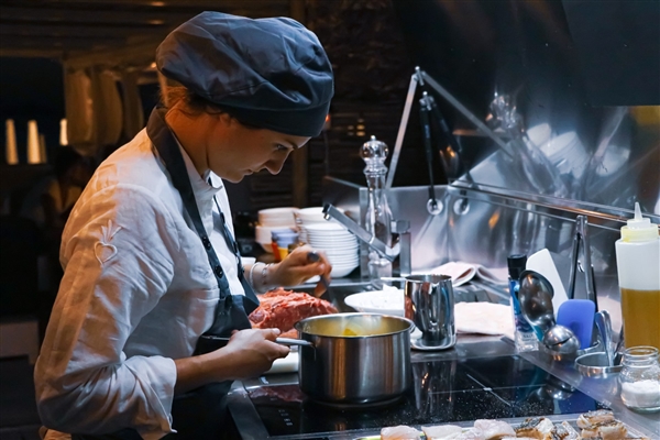 Foster et Zero Barriere présentent la luxueuse collection d'extérieur de Foster