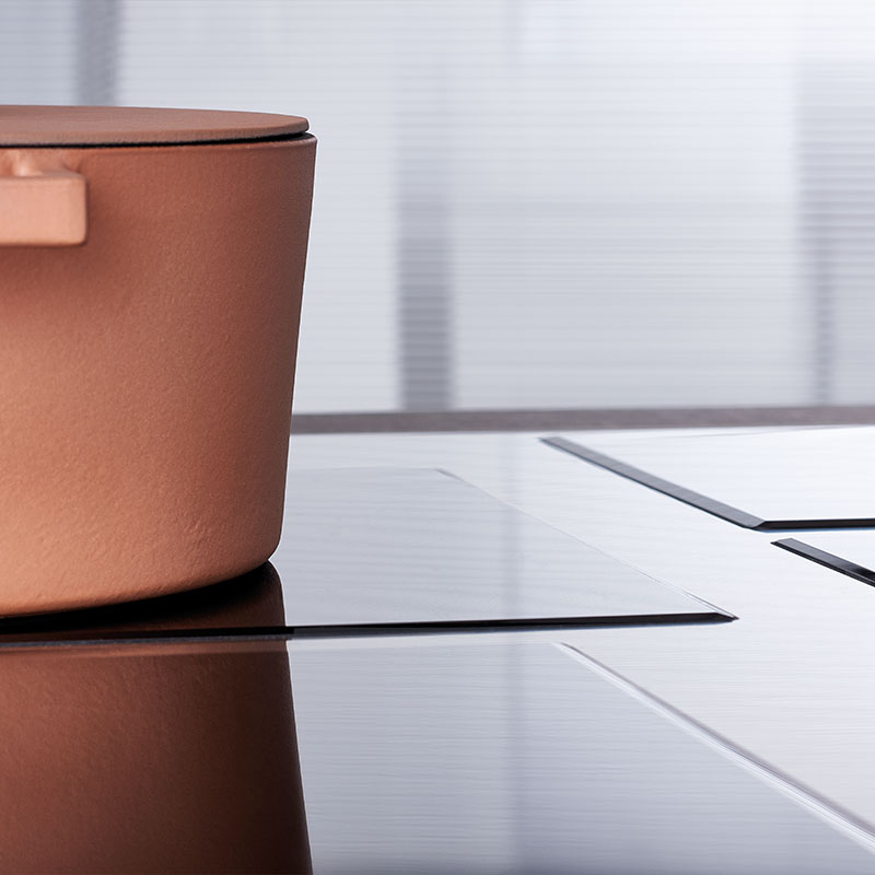 Glass ceramic and steel